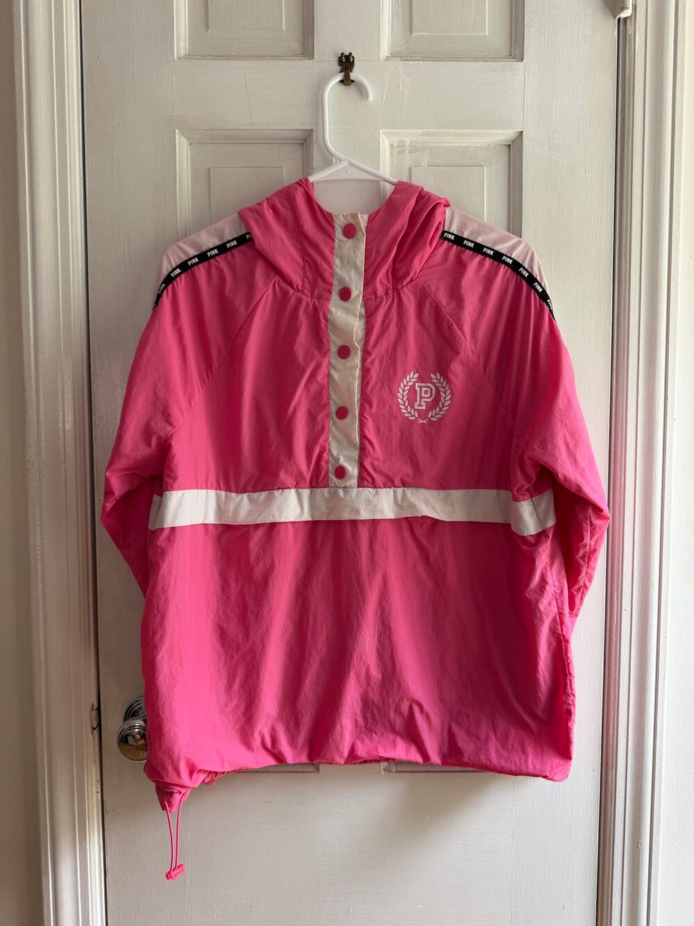PINK Victoria's Secret Women's Pink Colorblock Half-Snap Windbreaker Size XS/S